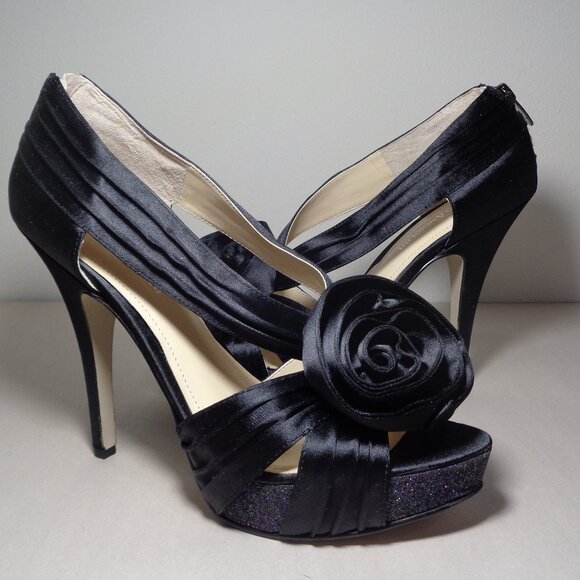 Enzo Angiolini Size 9.5 M / SLENDOR  / Black / Satin / Sandals New Women's Shoes - Picture 1 of 16